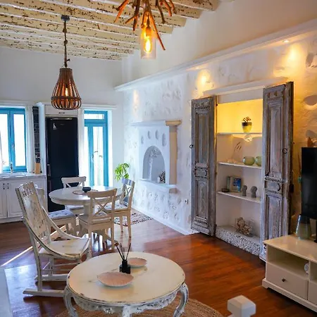 Traditional Chora House * Astypalaia