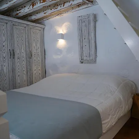 Дом отдыха Traditional Chora House