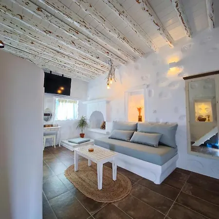 Дом отдыха Traditional Chora House