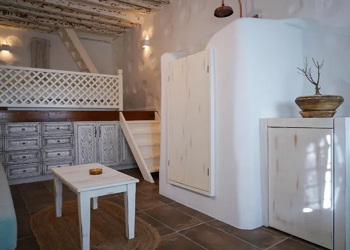 Traditional Chora House Case de vacanță