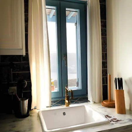 Traditional Chora House Holiday home *