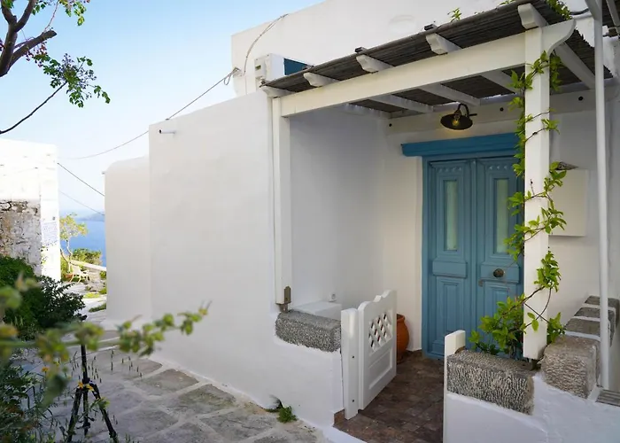 Nyaraló Traditional Chora House